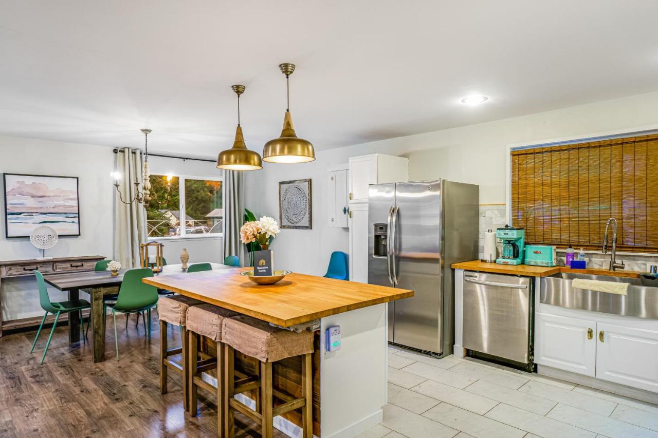 Rocky Point Retreat Villa Bremerton Bagian luar foto