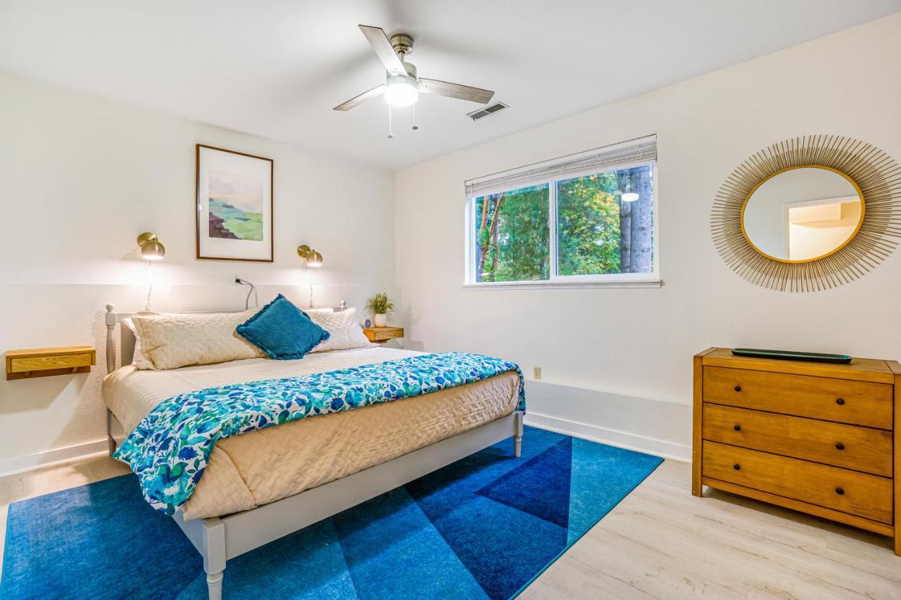 Rocky Point Retreat Villa Bremerton Bagian luar foto