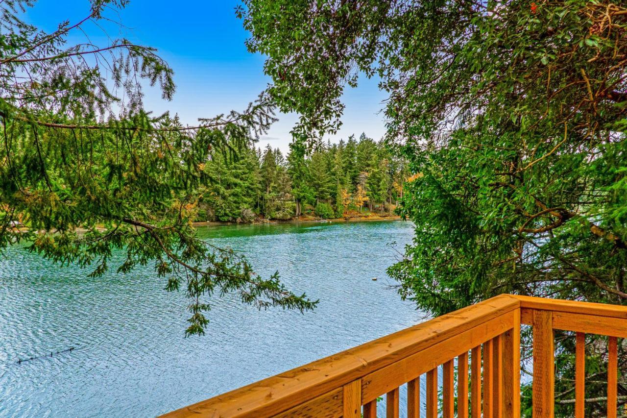 Rocky Point Retreat Villa Bremerton Bagian luar foto